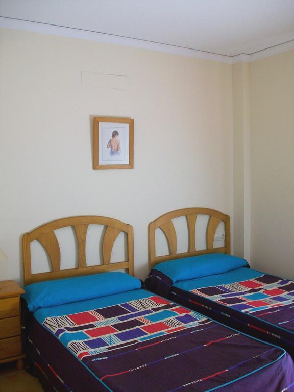 Apartamentos Par Tres - Oliva Nova Camera foto