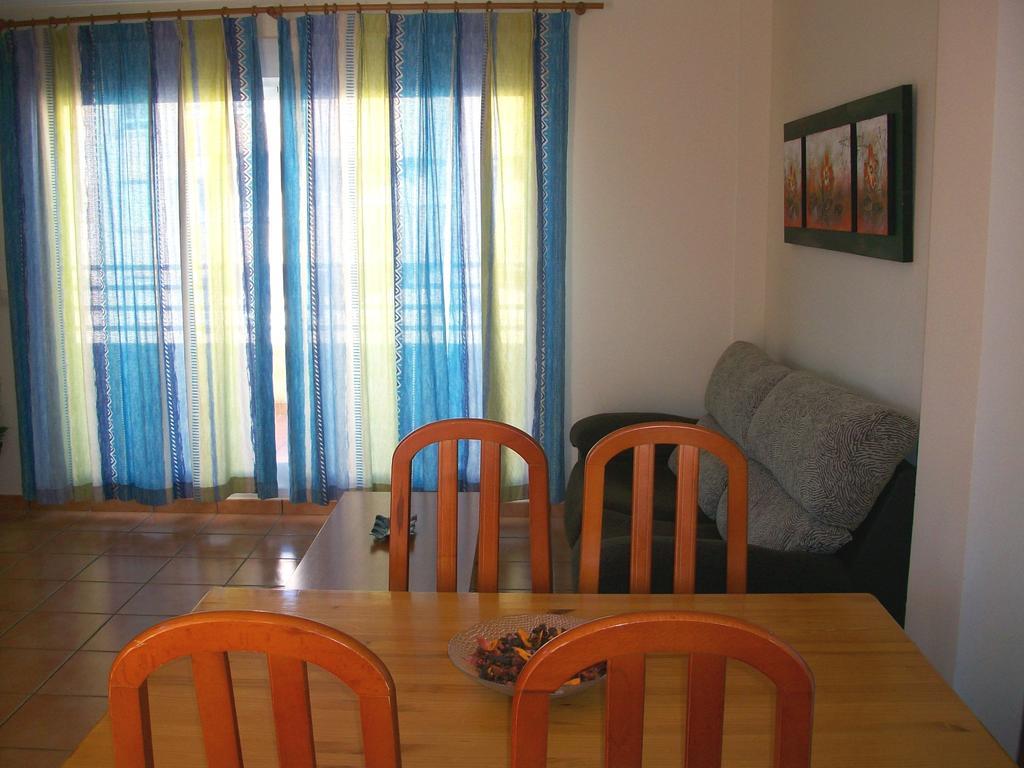Apartamentos Par Tres - Oliva Nova Camera foto