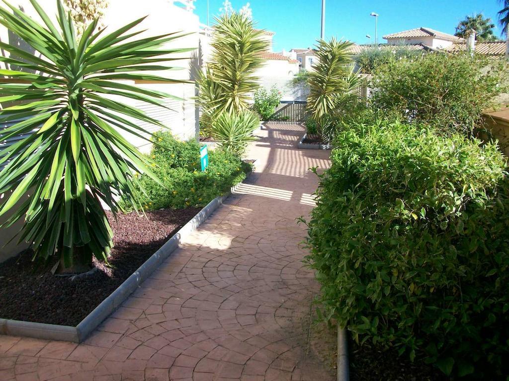 Apartamentos Par Tres - Oliva Nova Camera foto